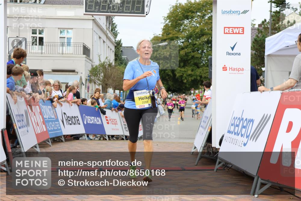 31.08.2025 - 21. Blankeneser Heldenlauf Strokosch-Dieckow http://msf.ph/oto/8650168 31.08.2025 10:37:52 Ziel 2268 meine-sportfotos.de