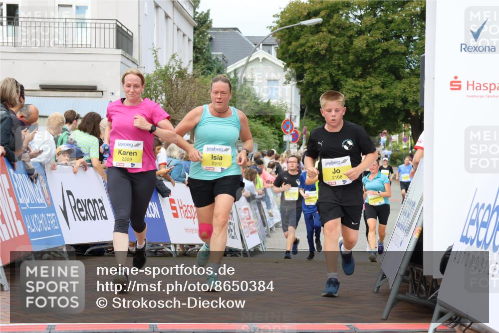 31.08.2025 - 21. Blankeneser Heldenlauf Strokosch-Dieckow http://msf.ph/oto/8650384 31.08.2025 10:30:51 Ziel 2179, 2594, 2376, 2279, 2168, 2600, 2206, 2309, 2310 meine-sportfotos.de