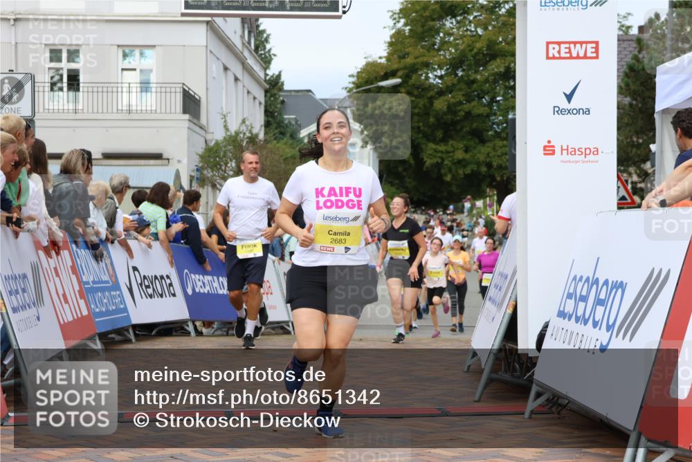 31.08.2025 - 21. Blankeneser Heldenlauf Strokosch-Dieckow http://msf.ph/oto/8651342 31.08.2025 10:29:43 Ziel 2491, 2683, 2322, 2248, 2250, 2578, 2614, 2615, 2426, 2455, 2545, 2544, 2277, 2532 meine-sportfotos.de