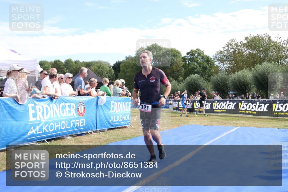 31.08.2025 - Elbe Triathlon Hamburg Strokosch-Dieckow http://msf.ph/oto/8651384 31.08.2025 10:46:31 Ziel 321, 429 meine-sportfotos.de