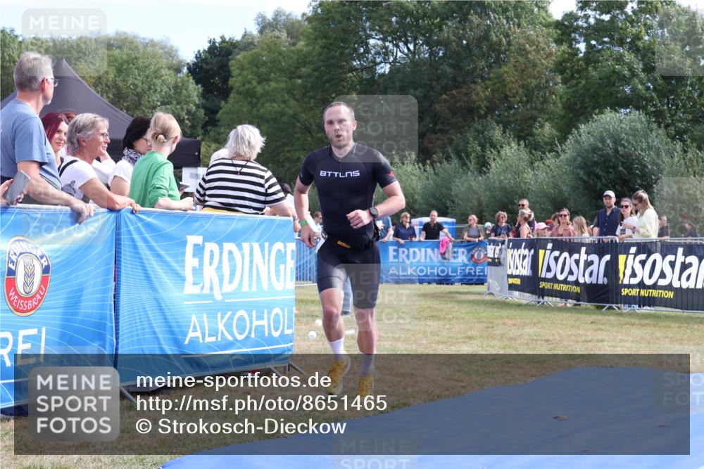 31.08.2025 - Elbe Triathlon Hamburg Strokosch-Dieckow http://msf.ph/oto/8651465 31.08.2025 10:48:02 Ziel 507 meine-sportfotos.de