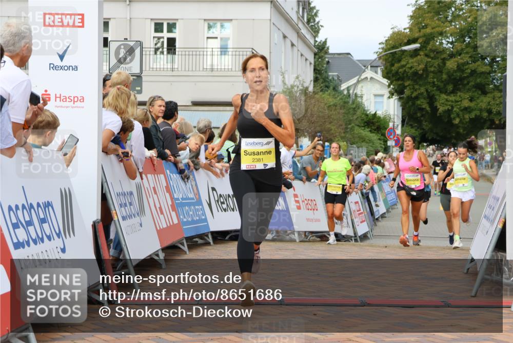 31.08.2025 - 21. Blankeneser Heldenlauf Strokosch-Dieckow http://msf.ph/oto/8651686 31.08.2025 10:28:59 Ziel 2060, 2718, 2719, 2246, 2035, 2457, 2212, 2143, 2387, 2230, 2381 meine-sportfotos.de