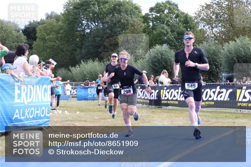 31.08.2025 - Elbe Triathlon Hamburg Strokosch-Dieckow http://msf.ph/oto/8651909 31.08.2025 10:59:46 Ziel 298, 305, 311, 445, 549, 655 meine-sportfotos.de
