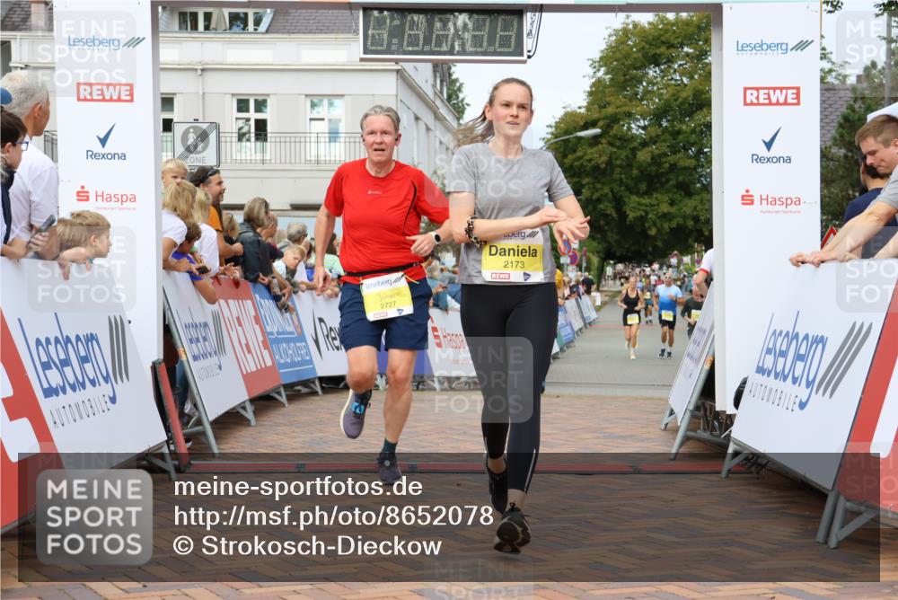 31.08.2025 - 21. Blankeneser Heldenlauf Strokosch-Dieckow http://msf.ph/oto/8652078 31.08.2025 10:28:33 Ziel 2249, 2173, 2727, 2351 meine-sportfotos.de