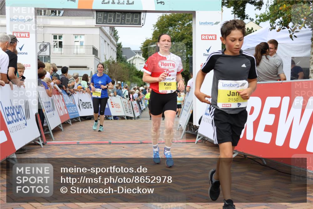 31.08.2025 - 21. Blankeneser Heldenlauf Strokosch-Dieckow http://msf.ph/oto/8652978 31.08.2025 10:27:12 Ziel 1101, 2111, 2150, 2236, 2205, 2521, 2517, 2413 meine-sportfotos.de