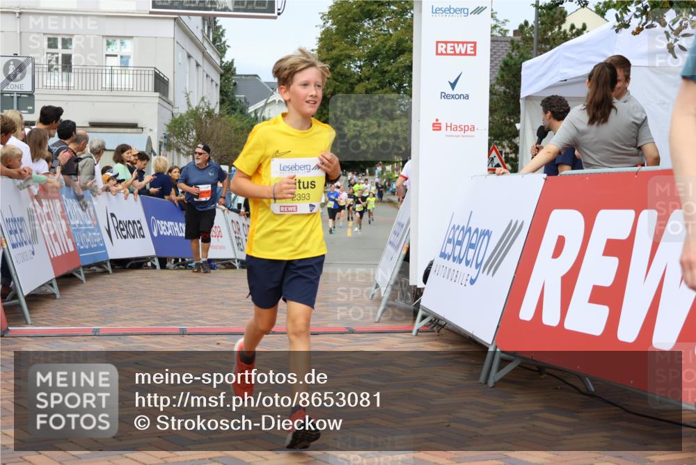 31.08.2025 - 21. Blankeneser Heldenlauf Strokosch-Dieckow http://msf.ph/oto/8653081 31.08.2025 10:27:00 Ziel 1101, 2364, 2468, 2393, 2380 meine-sportfotos.de