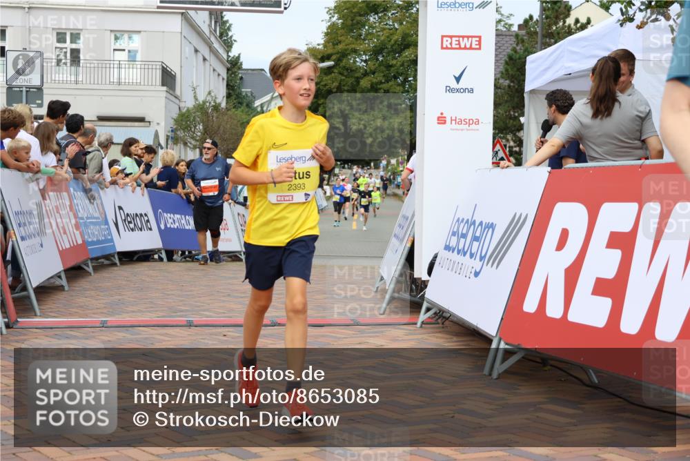 31.08.2025 - 21. Blankeneser Heldenlauf Strokosch-Dieckow http://msf.ph/oto/8653085 31.08.2025 10:27:00 Ziel 1101, 2364, 2468, 2393, 2380 meine-sportfotos.de
