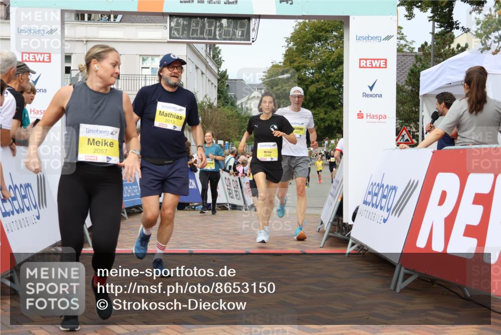 31.08.2025 - 21. Blankeneser Heldenlauf Strokosch-Dieckow http://msf.ph/oto/8653150 31.08.2025 10:26:46 Ziel 2022, 2057, 2013, 2749, 2648, 2607, 2646, 2487, 2354, 2296, 2478 meine-sportfotos.de