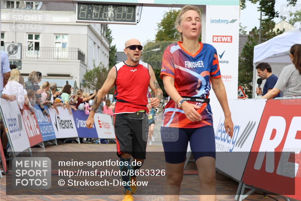 31.08.2025 - 21. Blankeneser Heldenlauf Strokosch-Dieckow http://msf.ph/oto/8653326 31.08.2025 10:26:15 Ziel 2162, 2046, 2252, 2671, 2564, 2447, 2467 meine-sportfotos.de