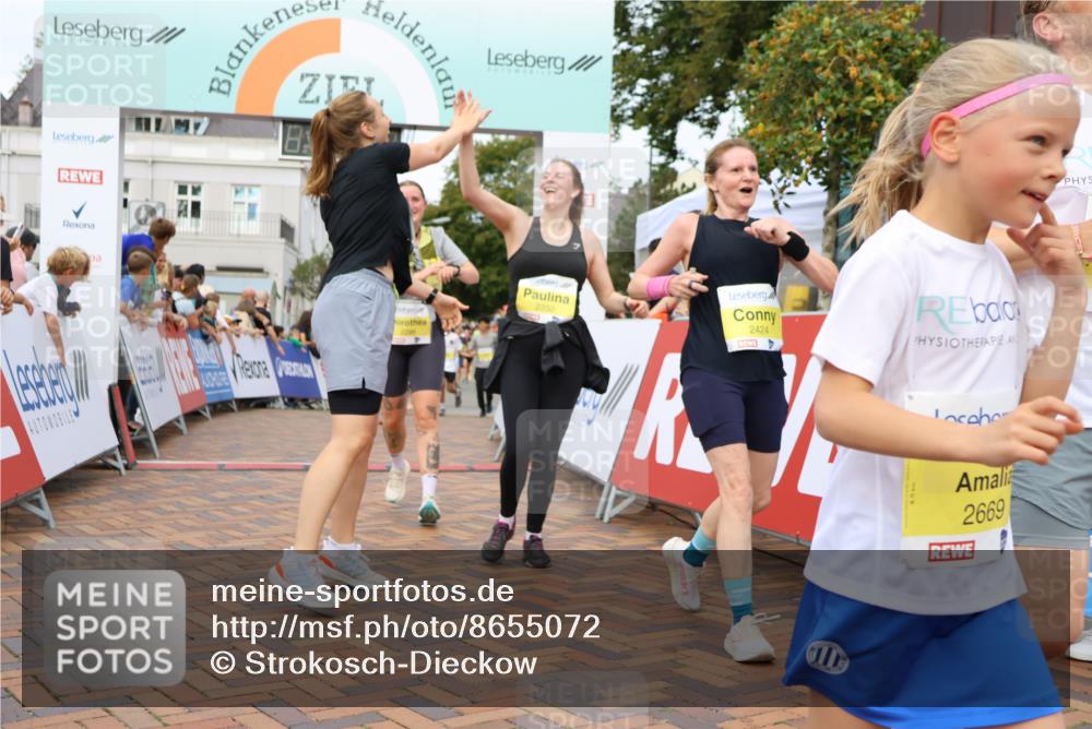 31.08.2025 - 21. Blankeneser Heldenlauf Strokosch-Dieckow http://msf.ph/oto/8655072 31.08.2025 10:34:42 Ziel 2110, 2244, 2021, 2424, 2668, 2669, 2667, 2298, 2438, 2439, 2349, 2441, 2442, 2350, 2090, 2083 meine-sportfotos.de