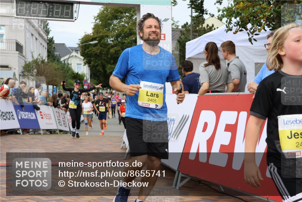 31.08.2025 - 21. Blankeneser Heldenlauf Strokosch-Dieckow http://msf.ph/oto/8655741 31.08.2025 10:32:45 Ziel 2681, 2680, 2256, 2257, 2404, 2405, 2323, 2201, 2479 meine-sportfotos.de
