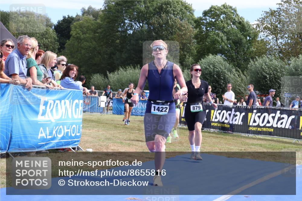 31.08.2025 - Elbe Triathlon Hamburg Strokosch-Dieckow http://msf.ph/oto/8655816 31.08.2025 11:54:57 Ziel 775, 795, 879, 999, 1270, 1295, 1422 meine-sportfotos.de