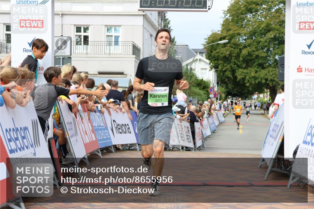 31.08.2025 - 21. Blankeneser Heldenlauf Strokosch-Dieckow http://msf.ph/oto/8655956 31.08.2025 10:58:50 Ziel 3077 meine-sportfotos.de