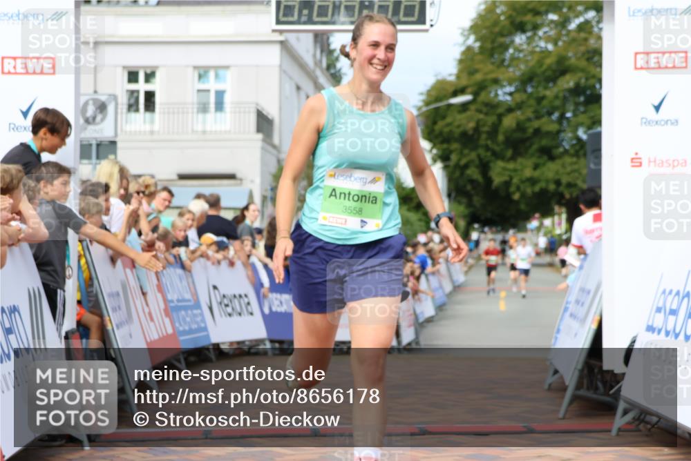 31.08.2025 - 21. Blankeneser Heldenlauf Strokosch-Dieckow http://msf.ph/oto/8656178 31.08.2025 10:58:25 Ziel 3558 meine-sportfotos.de