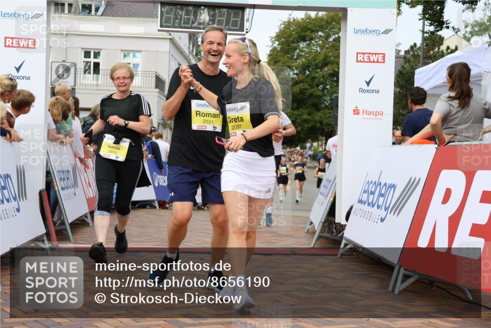 31.08.2025 - 21. Blankeneser Heldenlauf Strokosch-Dieckow http://msf.ph/oto/8656190 31.08.2025 10:31:28 Ziel 2664, 2740, 2406, 2551, 2776, 2097, 2649, 2101, 2647, 2653, 2274 meine-sportfotos.de