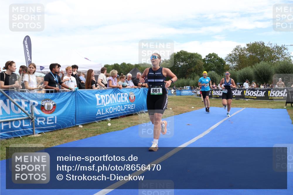 31.08.2025 - Elbe Triathlon Hamburg Strokosch-Dieckow http://msf.ph/oto/8656470 31.08.2025 12:04:03 Ziel 861, 1441, 1497, 1571 meine-sportfotos.de
