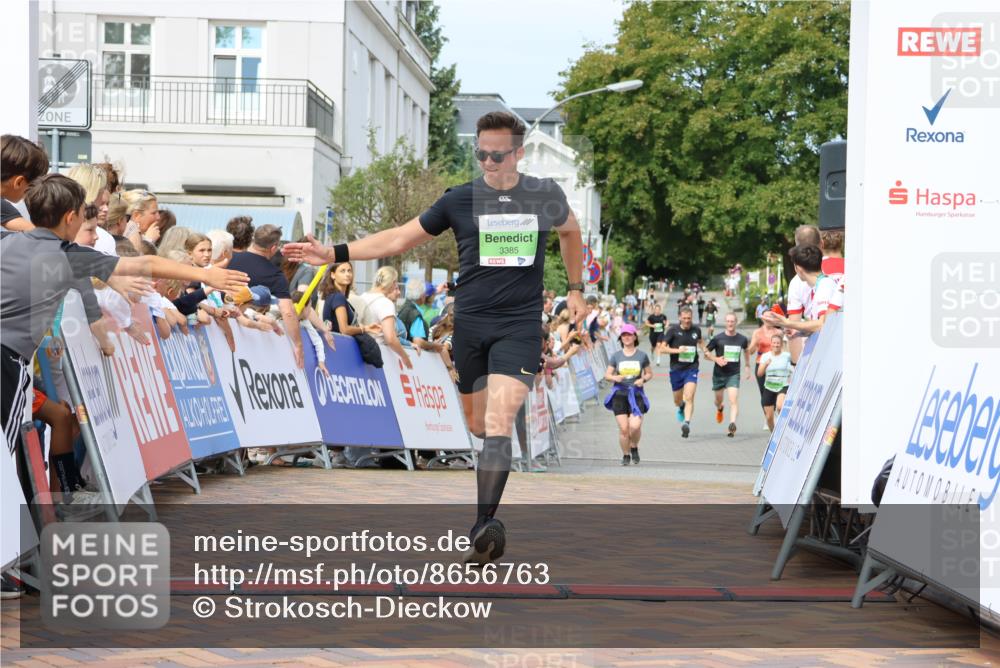31.08.2025 - 21. Blankeneser Heldenlauf Strokosch-Dieckow http://msf.ph/oto/8656763 31.08.2025 10:56:58 Ziel 3385 meine-sportfotos.de