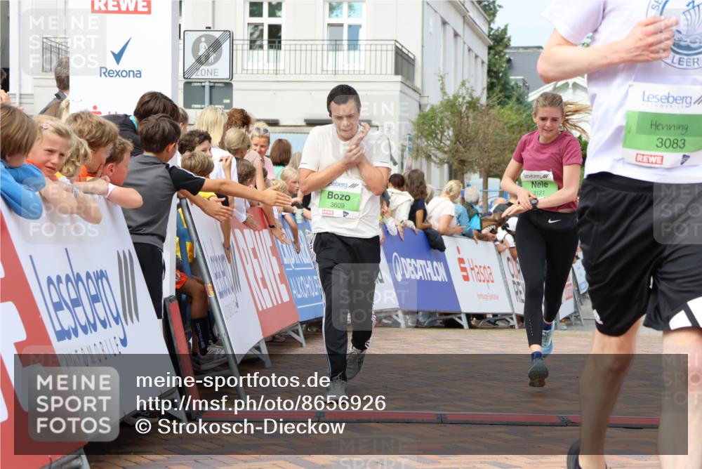 31.08.2025 - 21. Blankeneser Heldenlauf Strokosch-Dieckow http://msf.ph/oto/8656926 31.08.2025 10:56:19 Ziel 3609, 3083, 3121 meine-sportfotos.de
