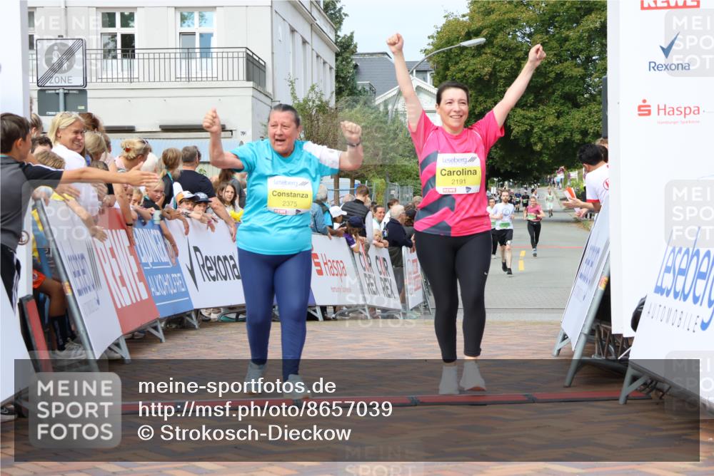 31.08.2025 - 21. Blankeneser Heldenlauf Strokosch-Dieckow http://msf.ph/oto/8657039 31.08.2025 10:56:10 Ziel 2191, 2375 meine-sportfotos.de