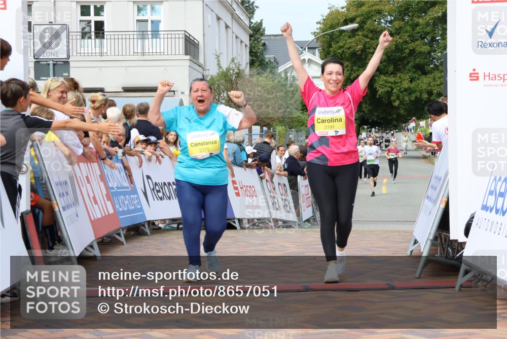 31.08.2025 - 21. Blankeneser Heldenlauf Strokosch-Dieckow http://msf.ph/oto/8657051 31.08.2025 10:56:09 Ziel 2191, 2375 meine-sportfotos.de