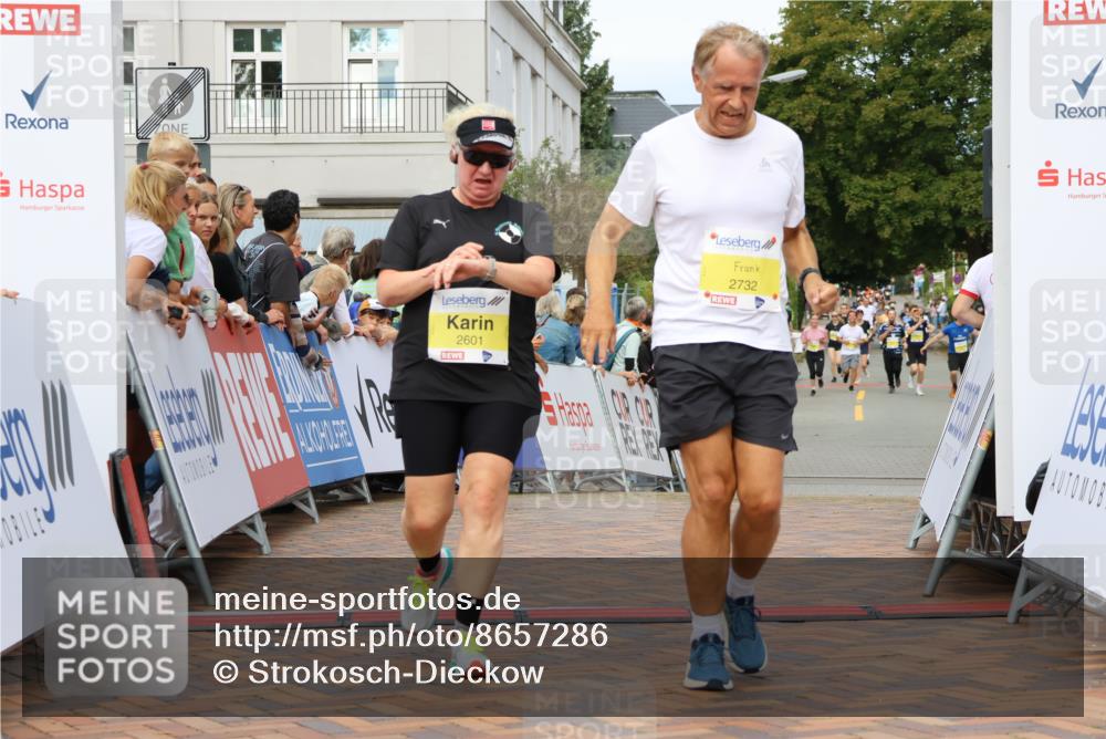 31.08.2025 - 21. Blankeneser Heldenlauf Strokosch-Dieckow http://msf.ph/oto/8657286 31.08.2025 10:29:21 Ziel 2601, 2732 meine-sportfotos.de