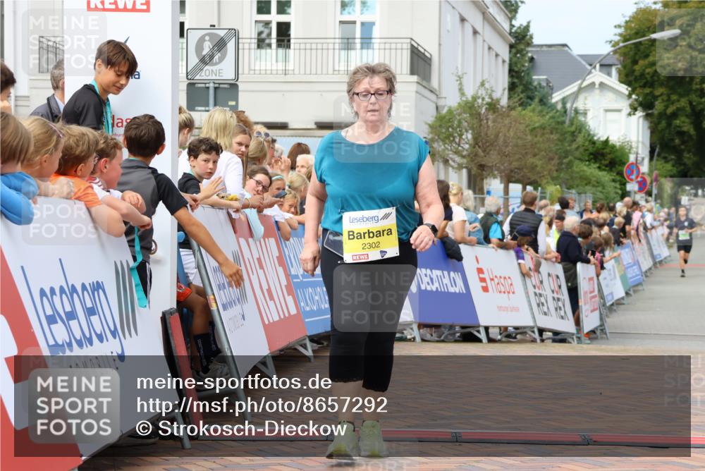 31.08.2025 - 21. Blankeneser Heldenlauf Strokosch-Dieckow http://msf.ph/oto/8657292 31.08.2025 10:55:16 Ziel 2302 meine-sportfotos.de