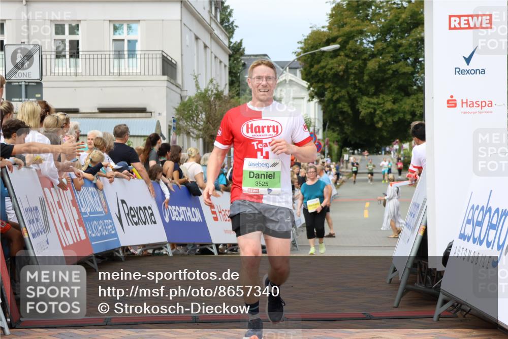 31.08.2025 - 21. Blankeneser Heldenlauf Strokosch-Dieckow http://msf.ph/oto/8657340 31.08.2025 10:55:06 Ziel 3342, 3525 meine-sportfotos.de