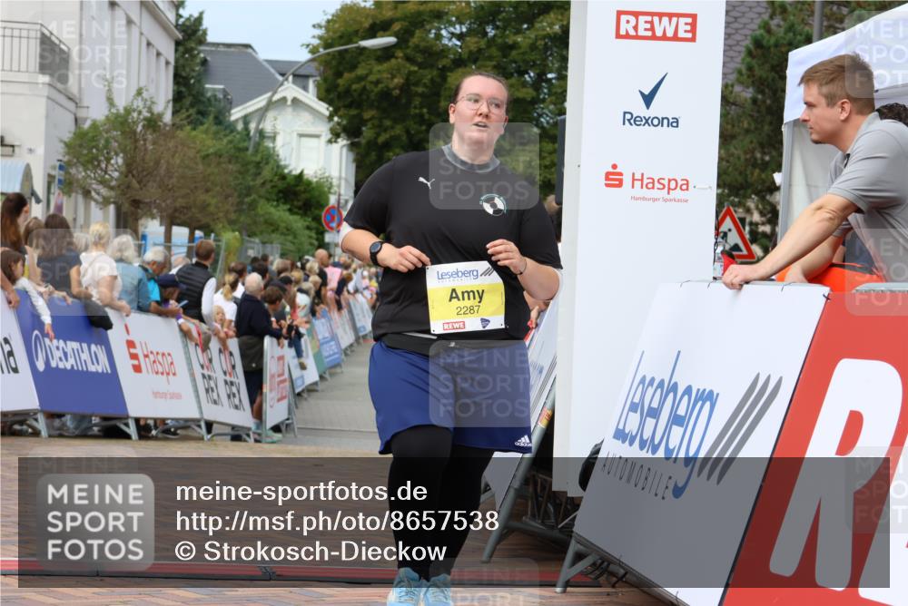 31.08.2025 - 21. Blankeneser Heldenlauf Strokosch-Dieckow http://msf.ph/oto/8657538 31.08.2025 10:54:34 Ziel 2287, 3332 meine-sportfotos.de