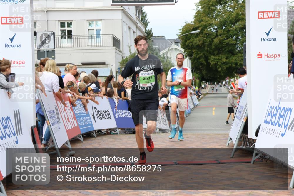 31.08.2025 - 21. Blankeneser Heldenlauf Strokosch-Dieckow http://msf.ph/oto/8658275 31.08.2025 10:51:43 Ziel 3627, 3021 meine-sportfotos.de