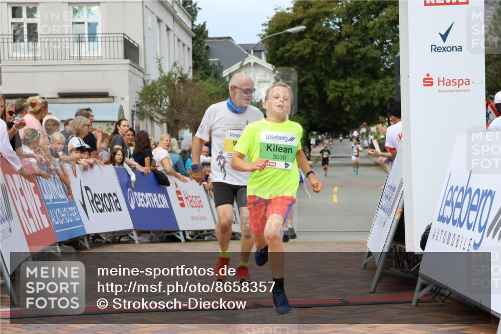 31.08.2025 - 21. Blankeneser Heldenlauf Strokosch-Dieckow http://msf.ph/oto/8658357 31.08.2025 10:51:30 Ziel 2187, 3580, 3030 meine-sportfotos.de