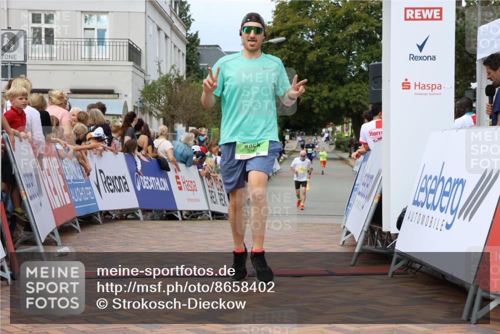 31.08.2025 - 21. Blankeneser Heldenlauf Strokosch-Dieckow http://msf.ph/oto/8658402 31.08.2025 10:51:20 Ziel 3388, 3292 meine-sportfotos.de