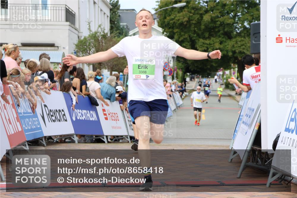 31.08.2025 - 21. Blankeneser Heldenlauf Strokosch-Dieckow http://msf.ph/oto/8658418 31.08.2025 10:51:18 Ziel 3388, 3292 meine-sportfotos.de