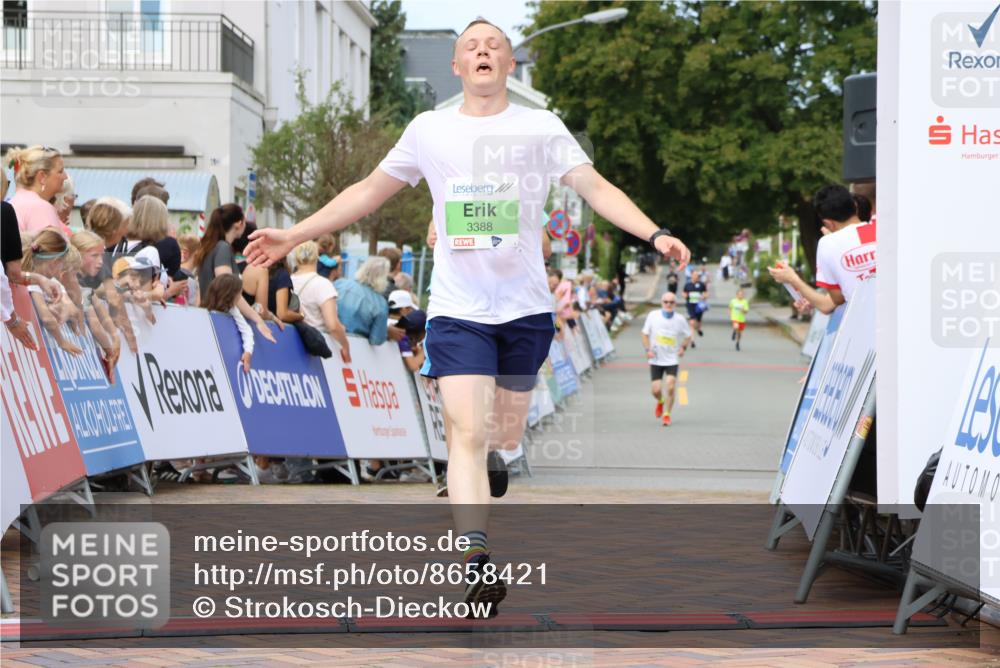 31.08.2025 - 21. Blankeneser Heldenlauf Strokosch-Dieckow http://msf.ph/oto/8658421 31.08.2025 10:51:18 Ziel 3388, 3292 meine-sportfotos.de