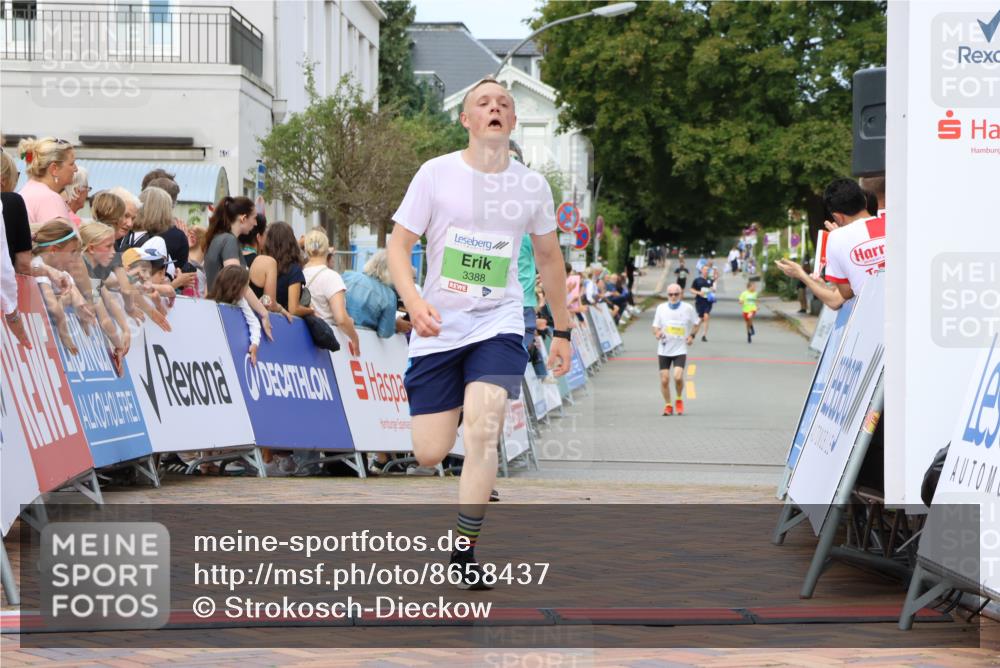 31.08.2025 - 21. Blankeneser Heldenlauf Strokosch-Dieckow http://msf.ph/oto/8658437 31.08.2025 10:51:18 Ziel 3388, 3292 meine-sportfotos.de