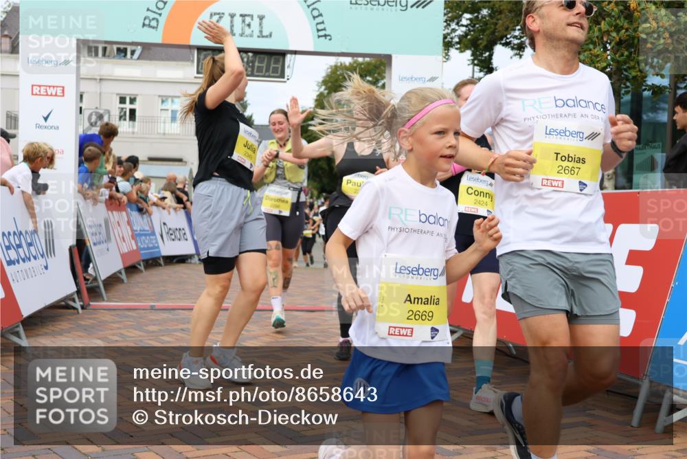 31.08.2025 - 21. Blankeneser Heldenlauf Strokosch-Dieckow http://msf.ph/oto/8658643 31.08.2025 10:34:42 Ziel 2110, 2244, 2021, 2424, 2668, 2669, 2667, 2298, 2438, 2439, 2349, 2441, 2442, 2350, 2090, 2083 meine-sportfotos.de