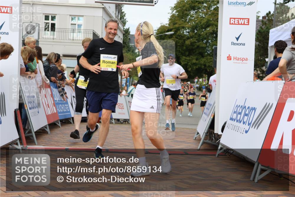 31.08.2025 - 21. Blankeneser Heldenlauf Strokosch-Dieckow http://msf.ph/oto/8659134 31.08.2025 10:31:28 Ziel 2664, 2740, 2406, 2551, 2776, 2097, 2649, 2101, 2647, 2653, 2274 meine-sportfotos.de