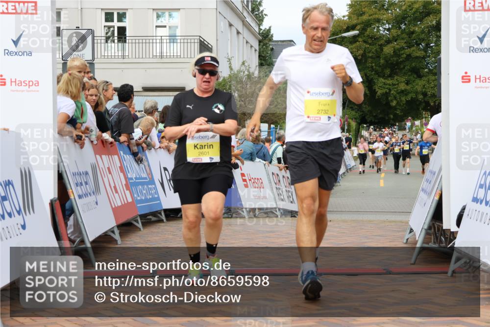 31.08.2025 - 21. Blankeneser Heldenlauf Strokosch-Dieckow http://msf.ph/oto/8659598 31.08.2025 10:29:21 Ziel 2601, 2732 meine-sportfotos.de