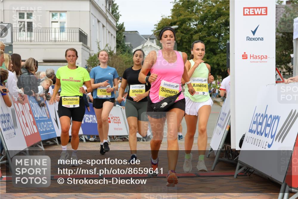 31.08.2025 - 21. Blankeneser Heldenlauf Strokosch-Dieckow http://msf.ph/oto/8659641 31.08.2025 10:29:03 Ziel 2246, 2035, 2457, 2212, 2230, 2381 meine-sportfotos.de