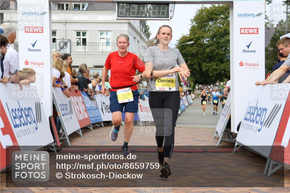 31.08.2025 - 21. Blankeneser Heldenlauf Strokosch-Dieckow http://msf.ph/oto/8659759 31.08.2025 10:28:33 Ziel 2249, 2173, 2727, 2351 meine-sportfotos.de