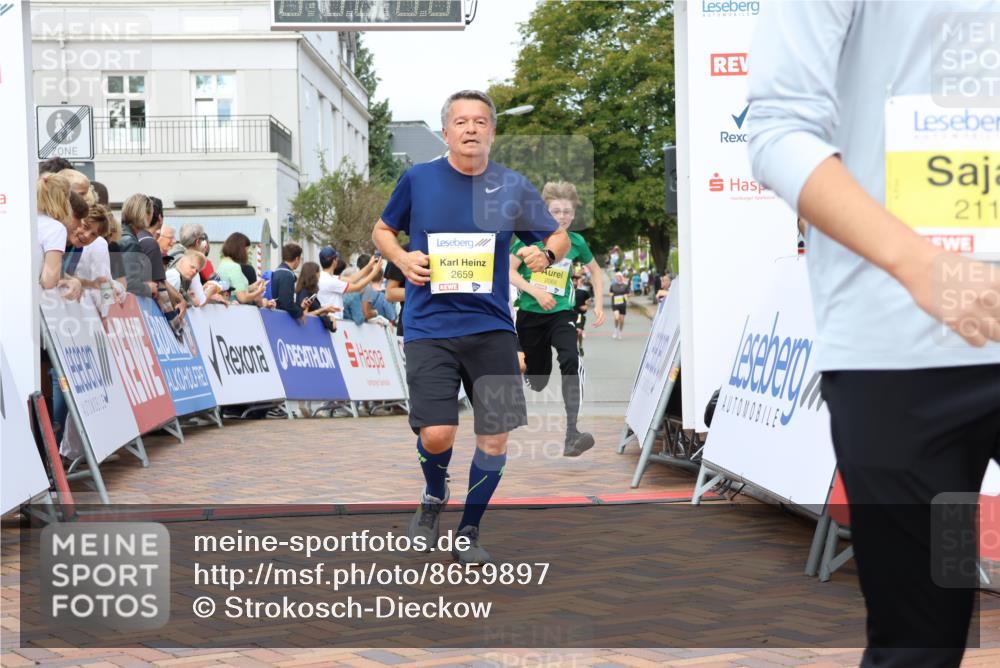 31.08.2025 - 21. Blankeneser Heldenlauf Strokosch-Dieckow http://msf.ph/oto/8659897 31.08.2025 10:28:02 Ziel 2112, 2068, 2067, 2741, 2343, 2659, 2261 meine-sportfotos.de
