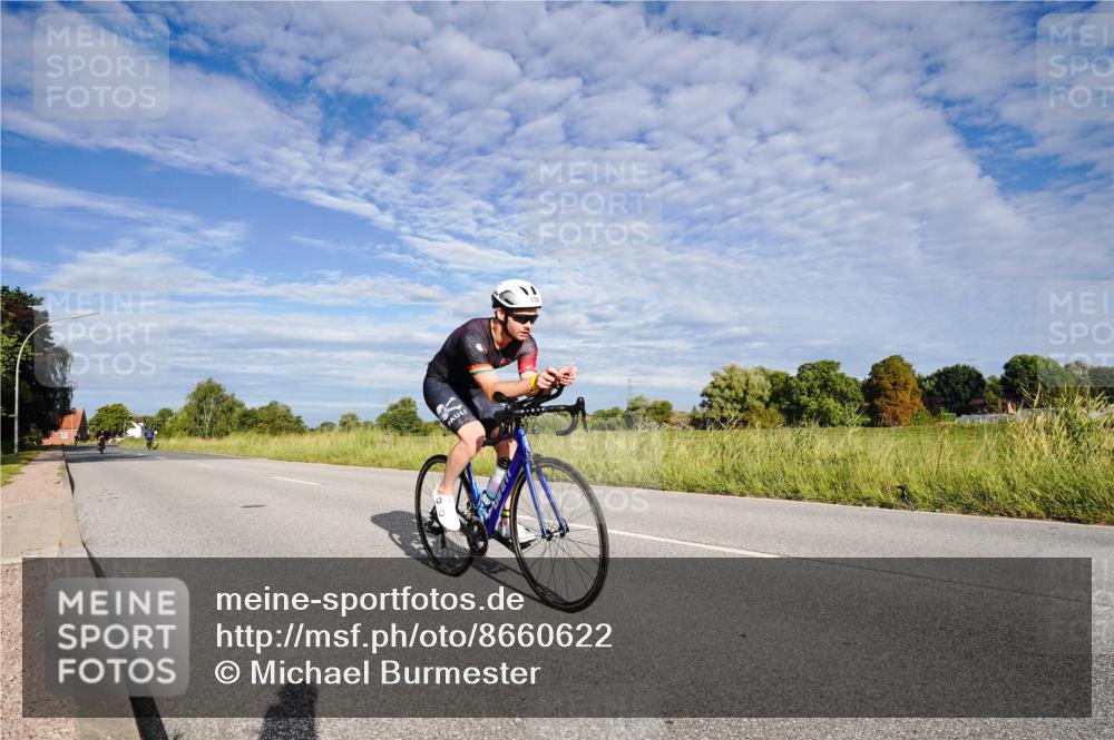 31.08.2025 - Elbe Triathlon Hamburg Michael Burmester http://msf.ph/oto/8660622 31.08.2025 08:48:14 Radfahren 170, 213, 224 meine-sportfotos.de