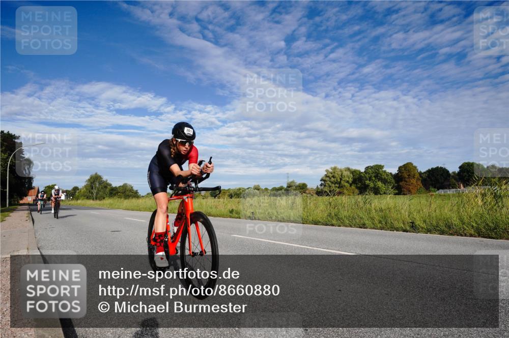 31.08.2025 - Elbe Triathlon Hamburg Michael Burmester http://msf.ph/oto/8660880 31.08.2025 08:58:07 Radfahren 256, 269, 281, 291, 292, 301, 337, 347, 351 meine-sportfotos.de