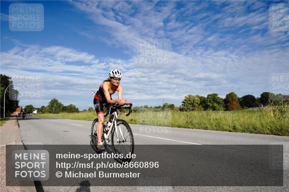 31.08.2025 - Elbe Triathlon Hamburg Michael Burmester http://msf.ph/oto/8660896 31.08.2025 08:58:22 Radfahren 247, 259, 278, 385 meine-sportfotos.de