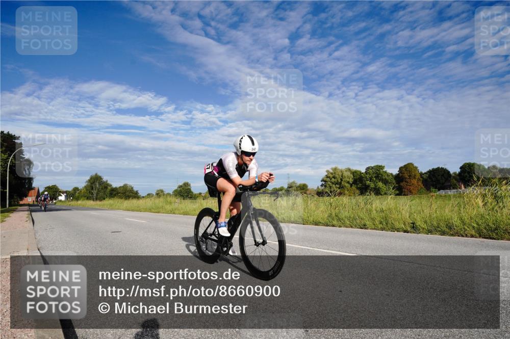 31.08.2025 - Elbe Triathlon Hamburg Michael Burmester http://msf.ph/oto/8660900 31.08.2025 08:58:27 Radfahren 239, 247, 268, 278, 385 meine-sportfotos.de