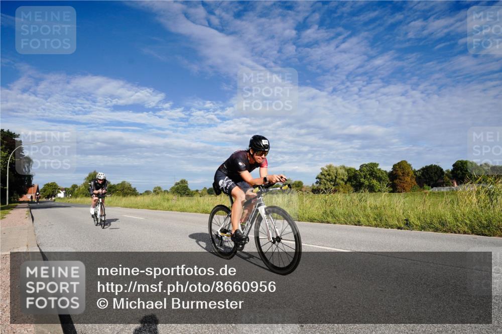 31.08.2025 - Elbe Triathlon Hamburg Michael Burmester http://msf.ph/oto/8660956 31.08.2025 08:59:31 Radfahren 168, 249, 290 meine-sportfotos.de