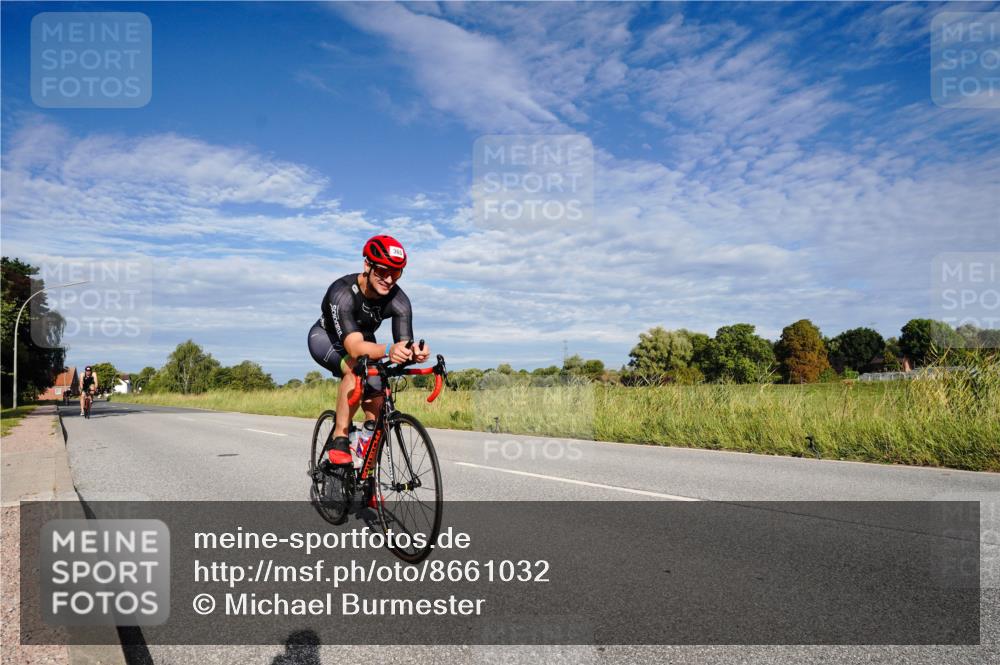 31.08.2025 - Elbe Triathlon Hamburg Michael Burmester http://msf.ph/oto/8661032 31.08.2025 09:01:19 Radfahren 294, 315, 345, 365 meine-sportfotos.de