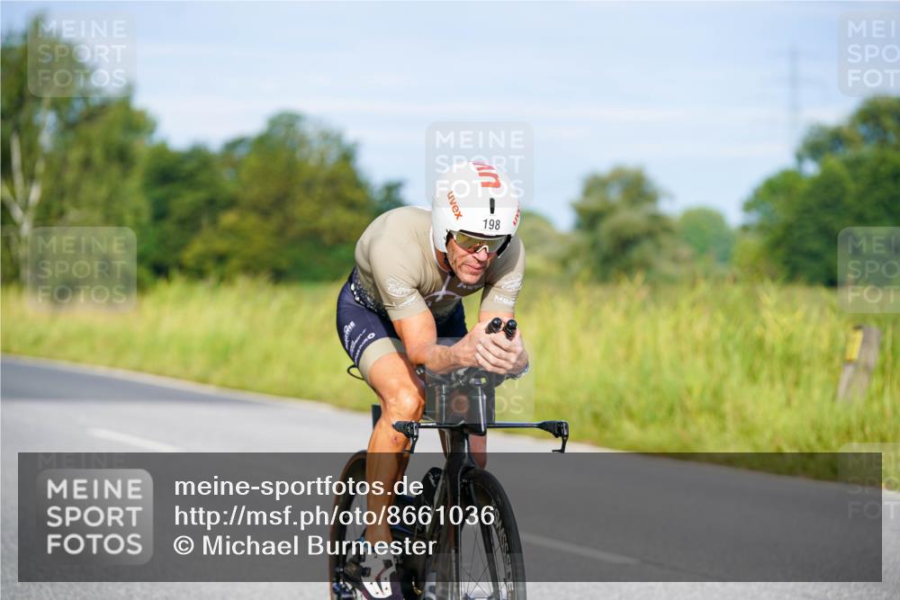 31.08.2025 - Elbe Triathlon Hamburg Michael Burmester http://msf.ph/oto/8661036 31.08.2025 08:57:08 Radfahren 177, 198, 246, 298, 311 meine-sportfotos.de