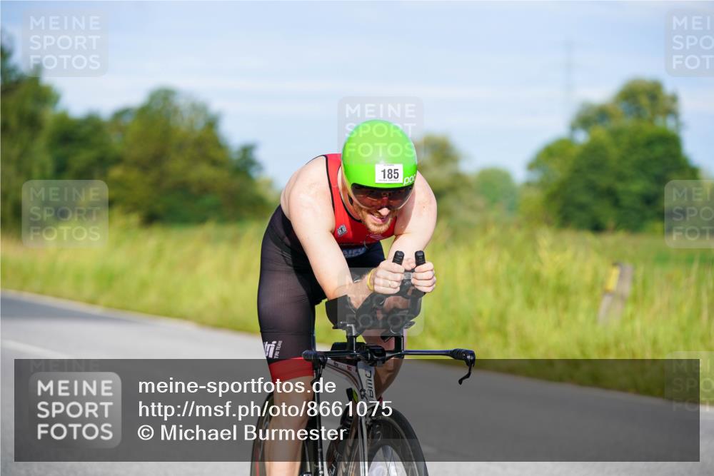 31.08.2025 - Elbe Triathlon Hamburg Michael Burmester http://msf.ph/oto/8661075 31.08.2025 08:57:18 Radfahren 185, 193, 246, 309, 348 meine-sportfotos.de