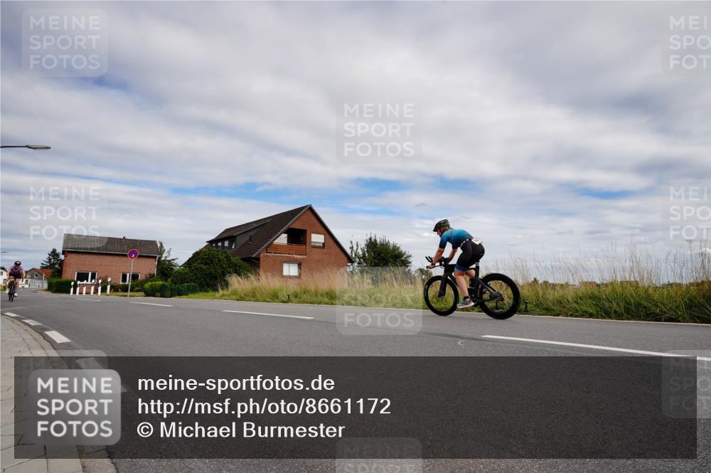 31.08.2025 - Elbe Triathlon Hamburg Michael Burmester http://msf.ph/oto/8661172 31.08.2025 15:58:53 Radfahren  meine-sportfotos.de