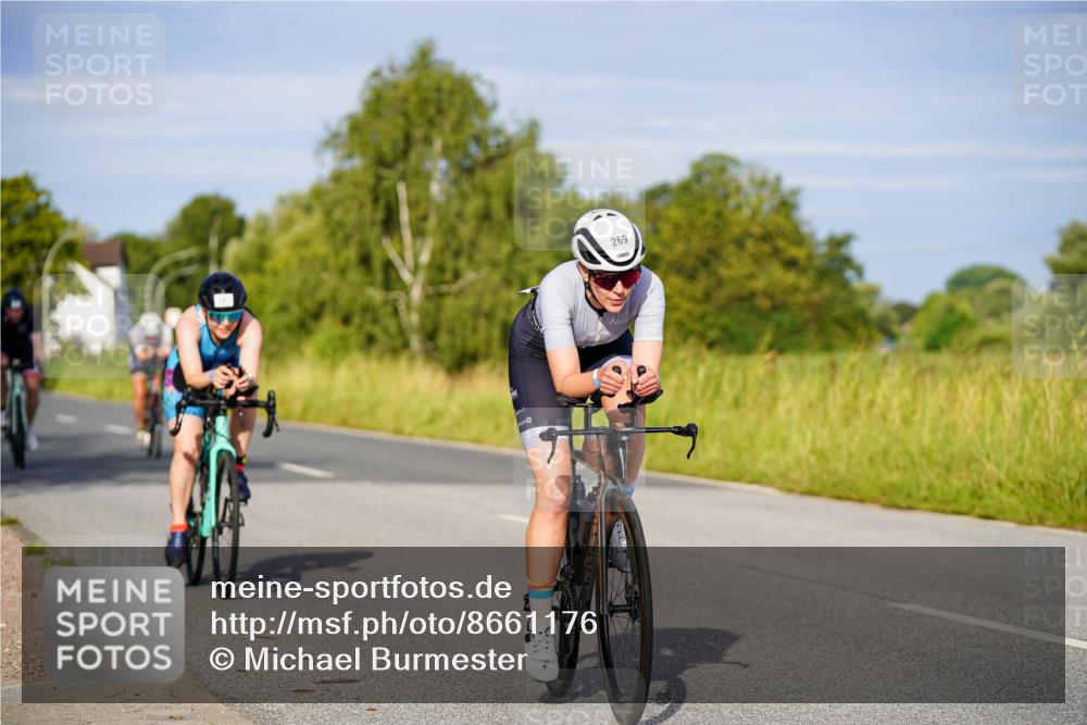 31.08.2025 - Elbe Triathlon Hamburg Michael Burmester http://msf.ph/oto/8661176 31.08.2025 08:58:08 Radfahren 269, 281, 291, 292, 301, 337, 347, 351 meine-sportfotos.de